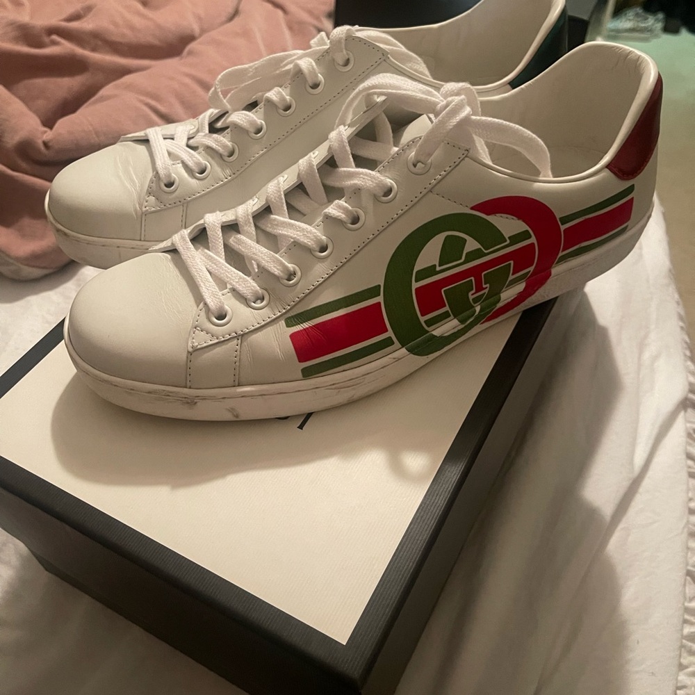 Gucci ace interlocking g sneakers